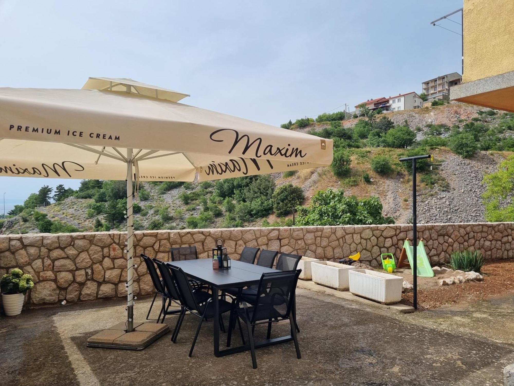 Tarac Apartment Senj  Luaran gambar